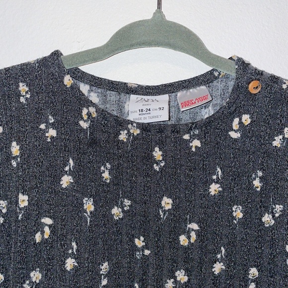 4for$20 - Zara Toddler Longsleeve - Picture 4 of 4